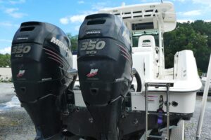 2012 Boston Whaler 320 Outrage for sale - photo 3