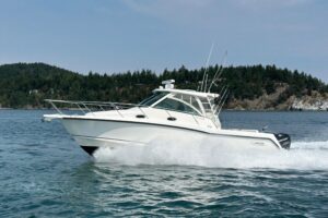 2013 Boston Whaler 345 Conquest for sale - photo 5