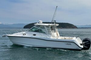 2013 Boston Whaler 345 Conquest for sale - photo 6