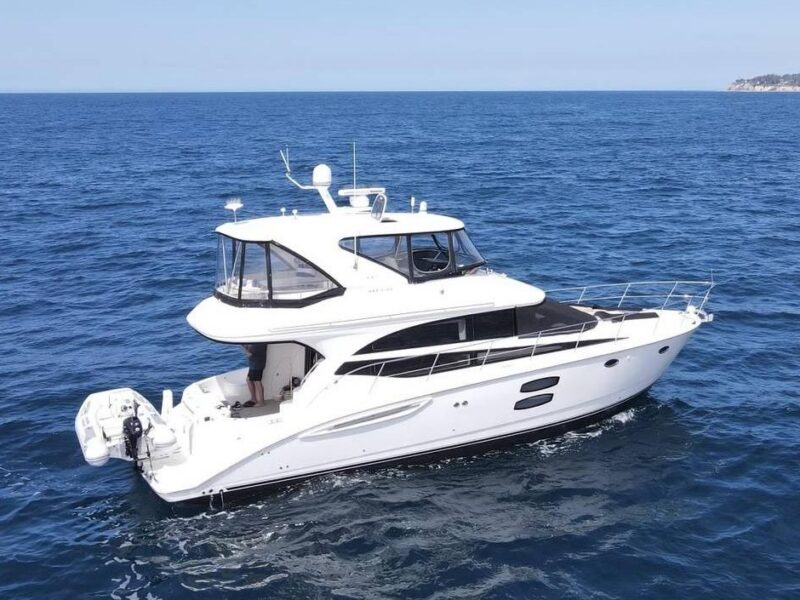 2013 Meridian 441 Sedan