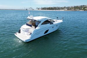 2014 Beneteau Gran Turismo 44 for sale - photo 2