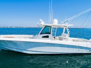 2014 Boston Whaler 370 Outrage for sale - photo 2