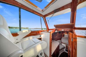 2014 Hinckley Picnic Boat 37 MKIII for sale - photo 8