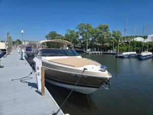 2015 Formula 330 Crossover Bowrider for sale - photo 4