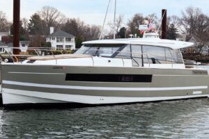 2015 Jeanneau NC 14 for sale