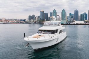 2015 Ocean Alexander 72 Pilothouse for sale - photo 2
