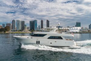 2015 Ocean Alexander 72 Pilothouse for sale - photo 5