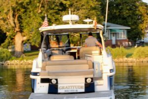 2015 Regal 35 Sport Coupe for sale - photo 5
