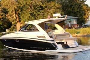 2015 Regal 35 Sport Coupe for sale - photo 7