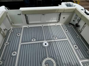 2016 Boston Whaler 315 Conquest for sale - photo 7