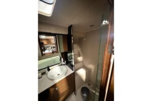 2016 Cruisers 390 Express for sale - photo 7