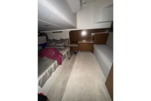 2016 Cruisers 390 Express for sale - photo 8