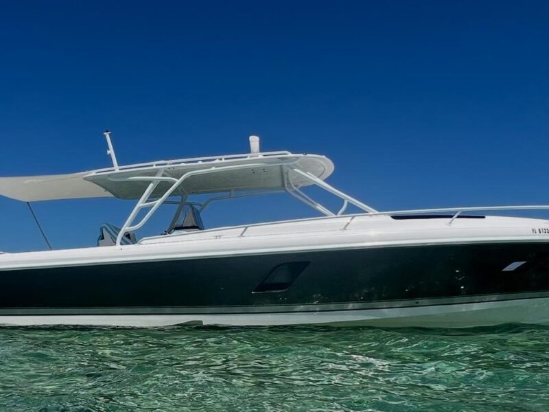 2016 Intrepid 400 Cuddy