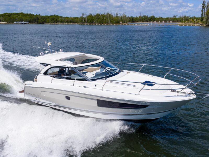 2016 Jeanneau Leader 36