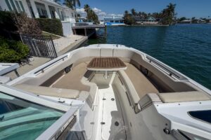 2017 Boston Whaler 320 Vantage for sale - photo 2