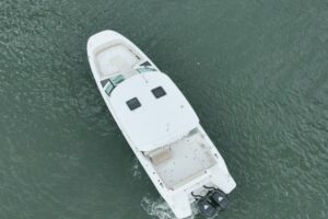 2017 Boston Whaler 320 Vantage for sale - photo 3