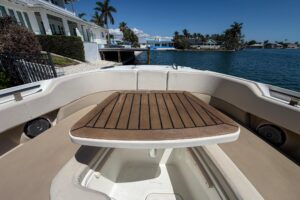 2017 Boston Whaler 320 Vantage for sale - photo 3