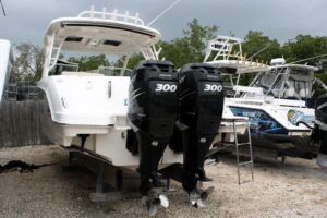 2017 Boston Whaler 320 Vantage for sale - photo 5