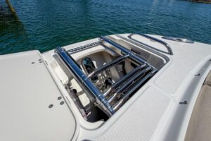 2017 Boston Whaler 320 Vantage for sale - photo 5