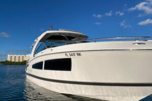 2017 Four Winns H350 for sale - photo 8