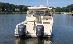 2017 Grady-White Freedom 335 for sale - photo 6