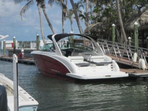 2017 Regal 3200 Bowrider for sale - photo 3
