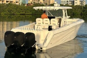 2017 Stamas 390 Tarpon for sale - photo 2