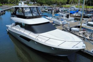 2017 Tiara Yachts F53 Flybridge for sale - photo 2