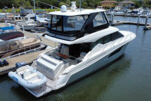 2017 Tiara Yachts F53 Flybridge for sale - photo 3