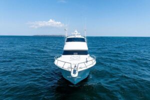2017 Viking 62 Enclosed Bridge for sale - photo 3