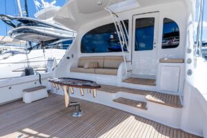 2017 Viking 62 Enclosed Bridge for sale - photo 5