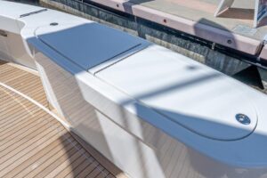 2017 Viking 62 Enclosed Bridge for sale - photo 7