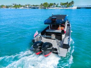 2018 Axopar 37 Sun-Top for sale - photo 3