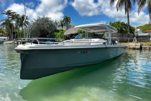 2018 Axopar 37 Sun-Top for sale - photo 5