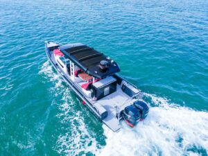 2018 Axopar 37 Sun-Top for sale - photo 5