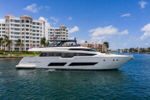2018 Ferretti Yachts 850 Motoryacht for sale - photo 2