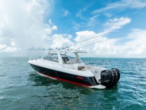 2018 Intrepid 430 Sport Yacht for sale - photo 3