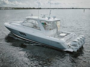 2018 Intrepid 475 Sport Yacht for sale - photo 5