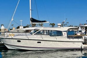 2018 Nimbus 365 Coupe for sale - photo 2