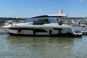 2018 Prestige 520 for sale - photo 2