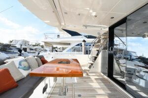 2018 Prestige 560 for sale - photo 5