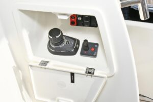 2018 Prestige 560 for sale - photo 7