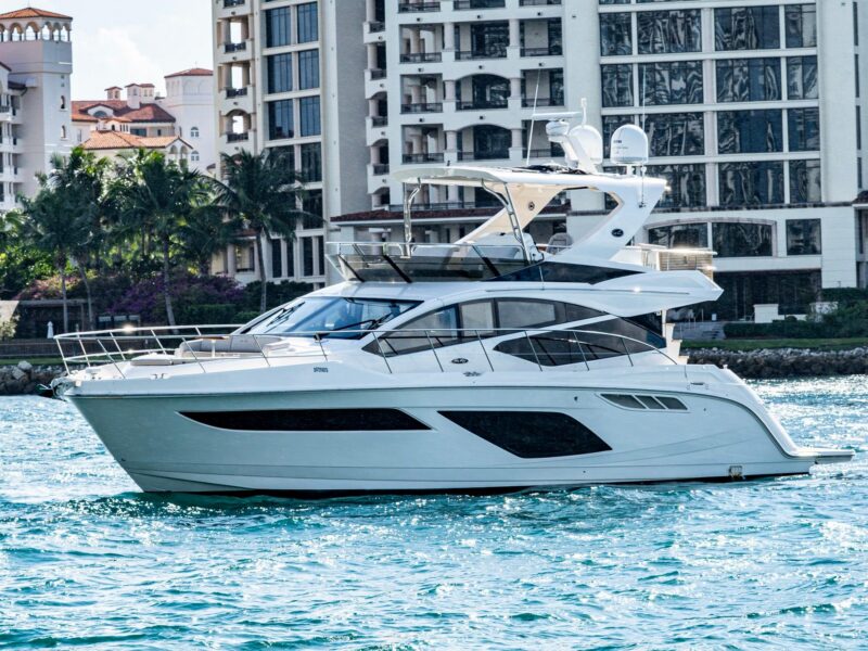 2018 Sea Ray L550 Fly