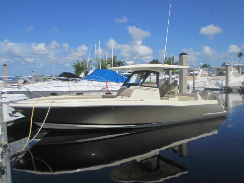 2019 Chris-Craft Catalina 30