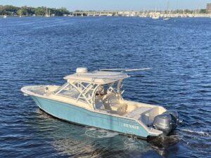2019 Grady-White Freedom 325 for sale - photo 4