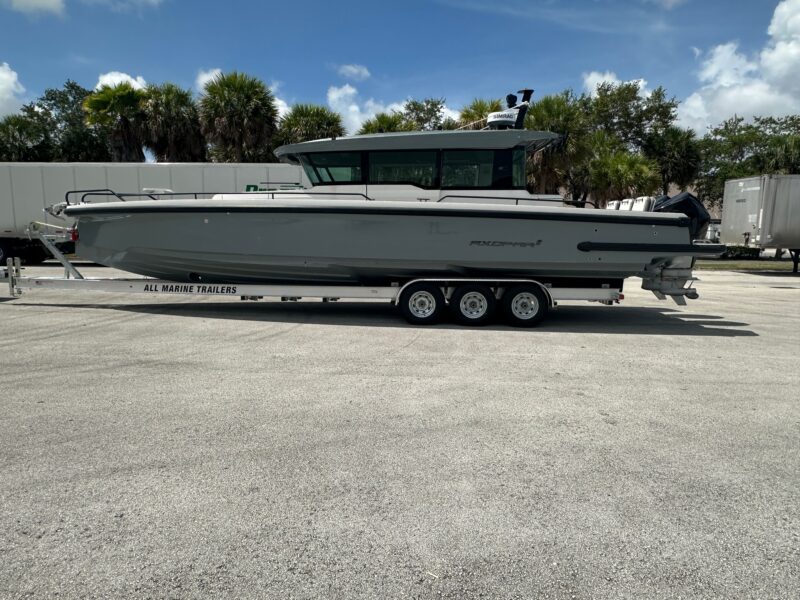 2020 Axopar 37 XC Cross Cabin