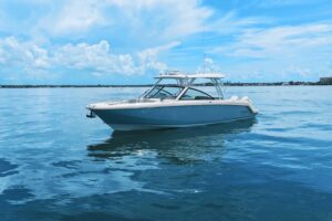 2020 Boston Whaler 320 Vantage for sale - photo 4