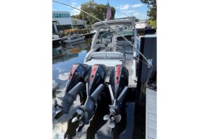 2020 Formula 330 Crossover Bowrider OB for sale - photo 3