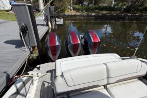 2020 Formula 330 Crossover Bowrider OB for sale - photo 4