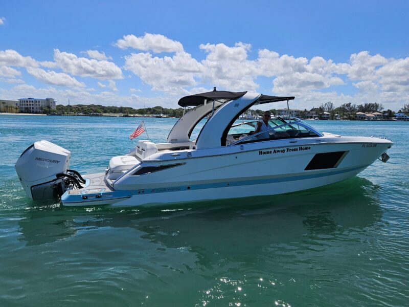 2020 Four Winns H290 OB